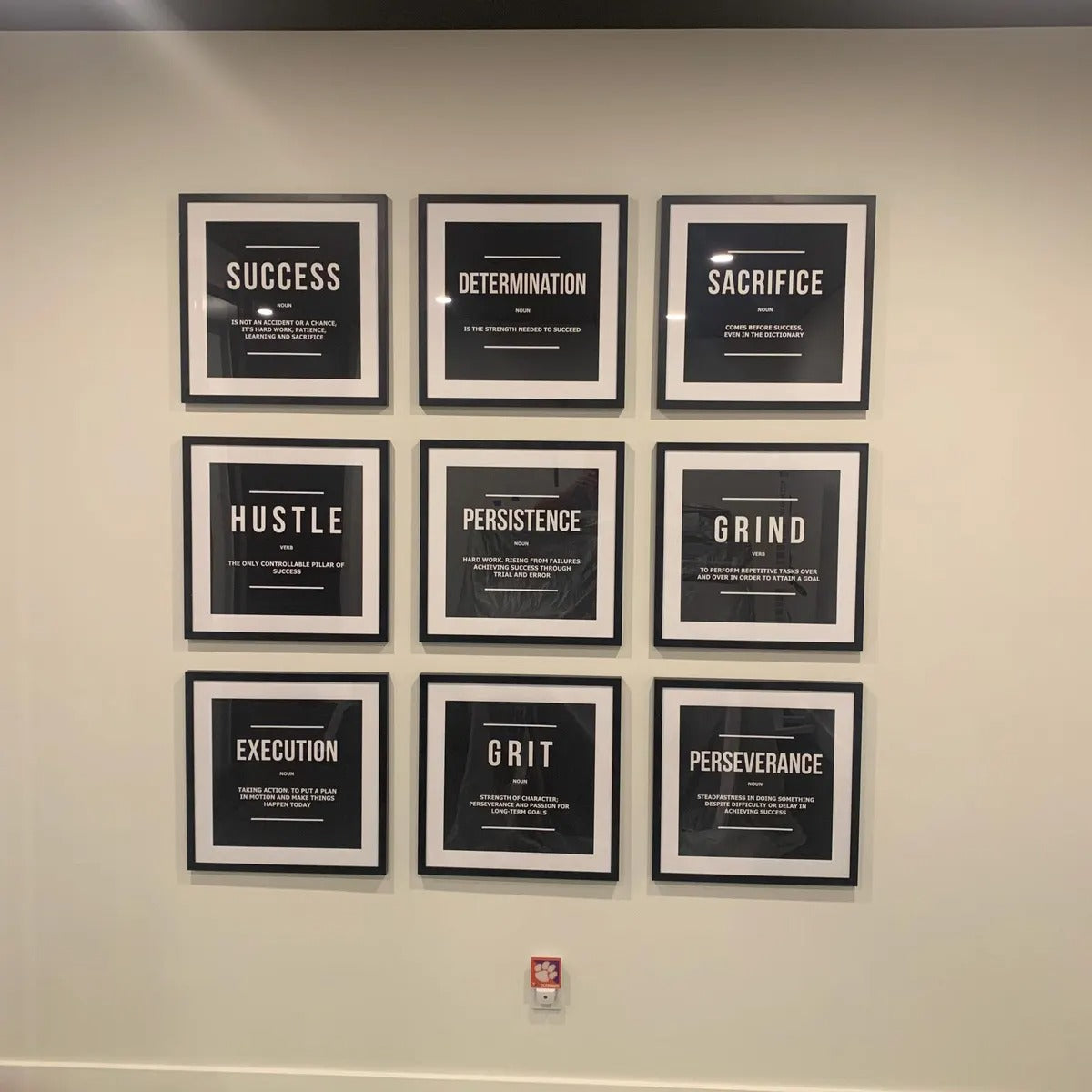 9x Motivational Wall Art Set | Office & Home Canvas Décor